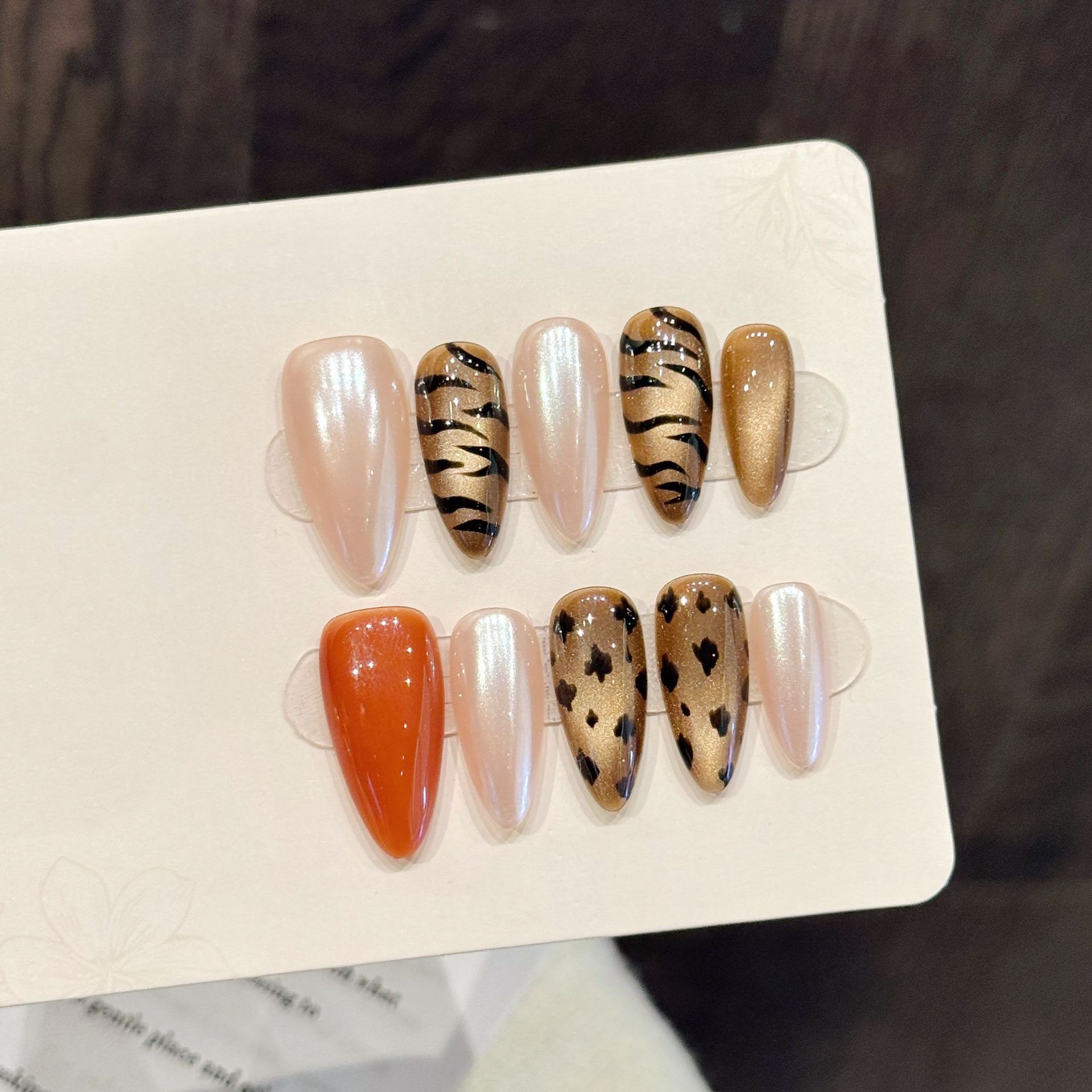 Nail Art Zebra Design - 10 Stück handgemachte Mandel Press On