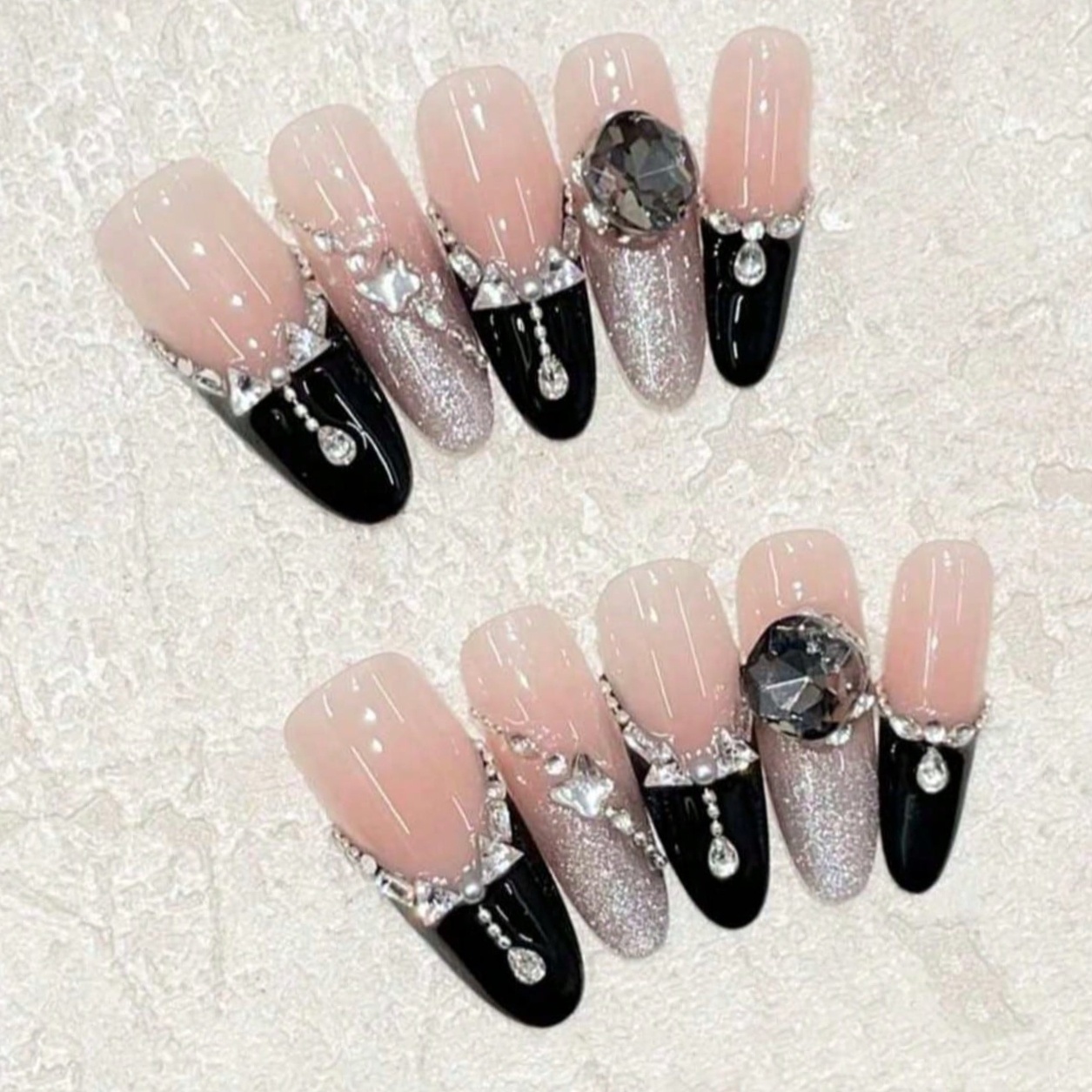 10 Stück lange, schwarze Frenc – Nail Art Quirky Bewertung und Preis